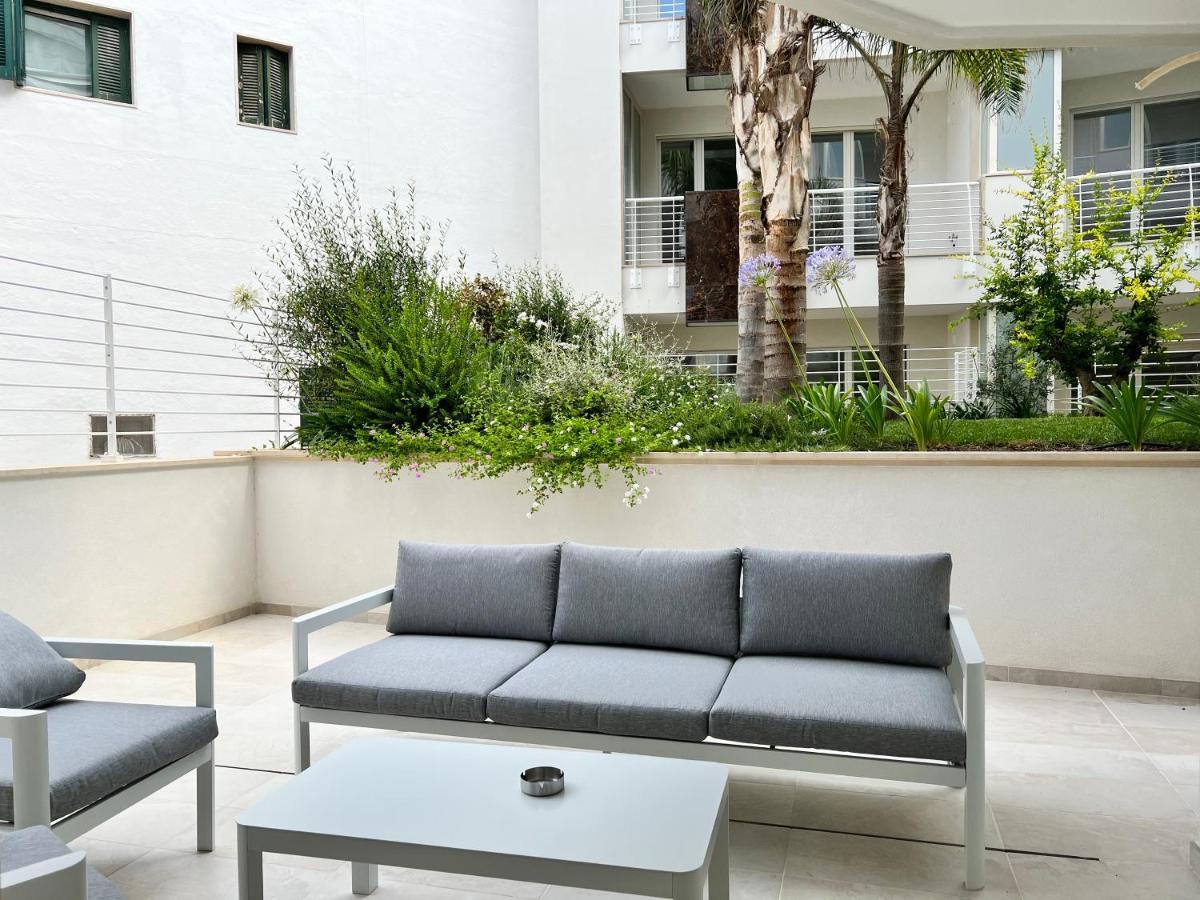 פולינאנו א מארה Vilu Suite Centro מראה חיצוני תמונה