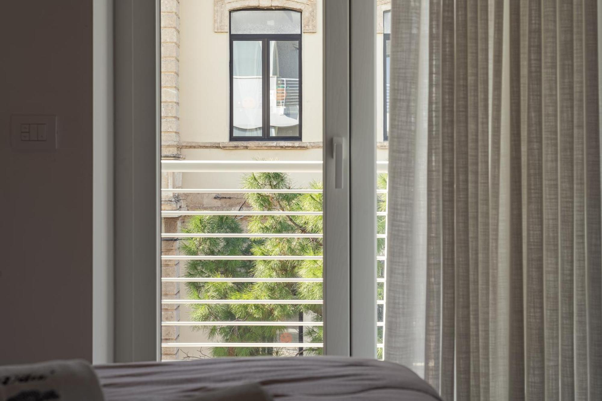 פולינאנו א מארה Vilu Suite Centro מראה חיצוני תמונה