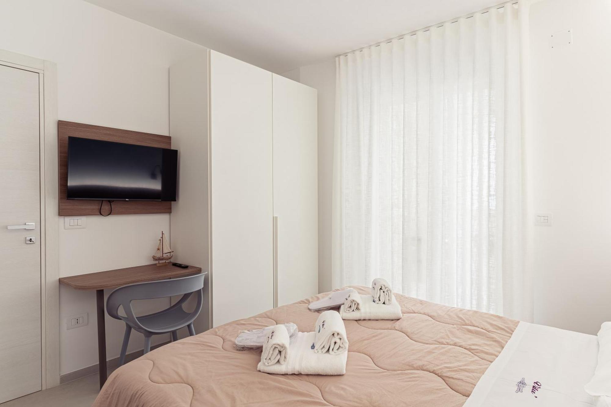 פולינאנו א מארה Vilu Suite Centro מראה חיצוני תמונה