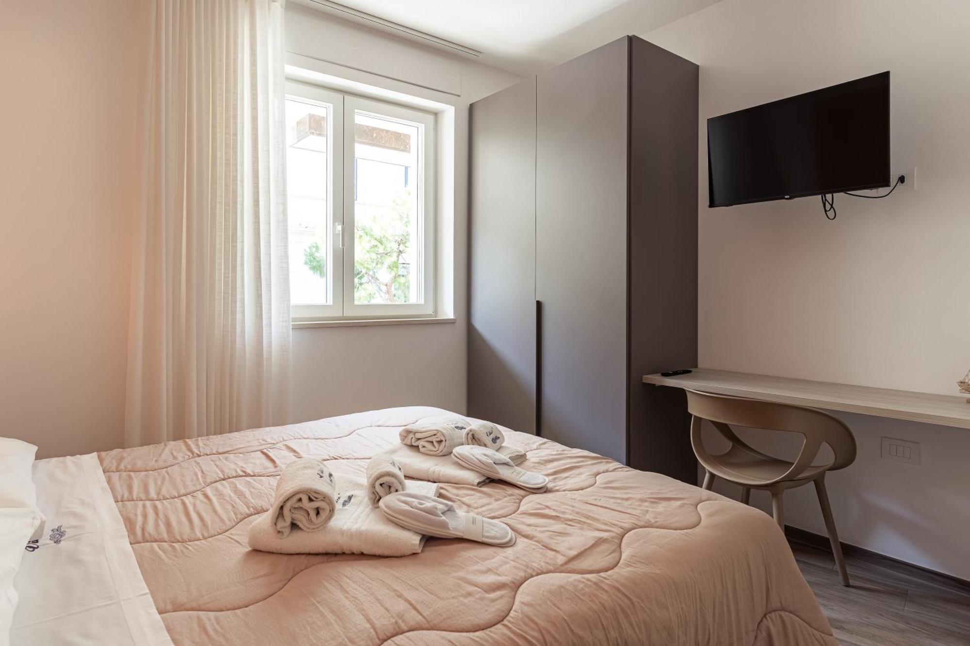 פולינאנו א מארה Vilu Suite Centro מראה חיצוני תמונה