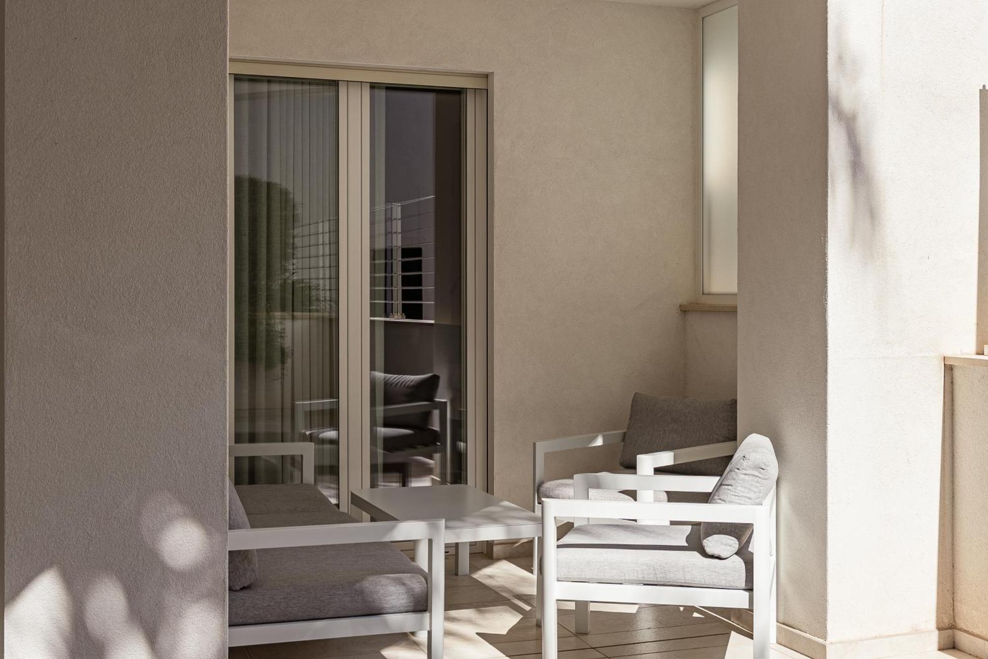פולינאנו א מארה Vilu Suite Centro מראה חיצוני תמונה